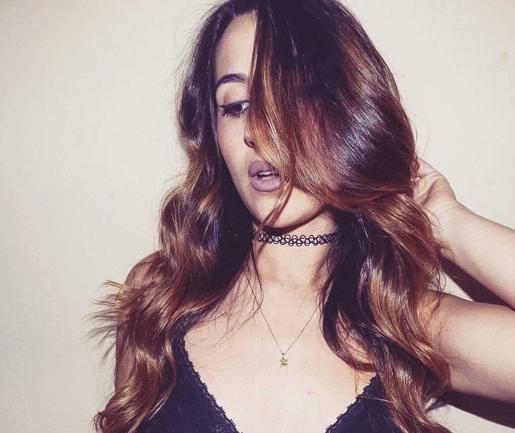 Capelli lunghi castani
